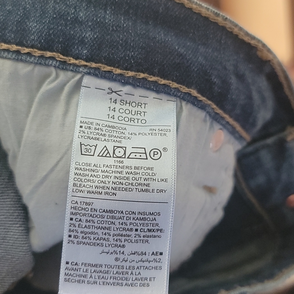 Jeans - Picture 3 of 3